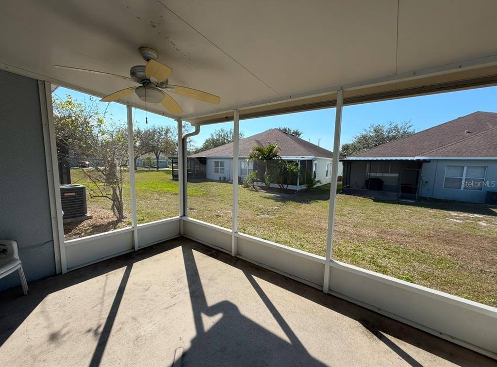 Apartment for rent at 6928 Surrey Oak Dr, Apollo Beach, FL 33572