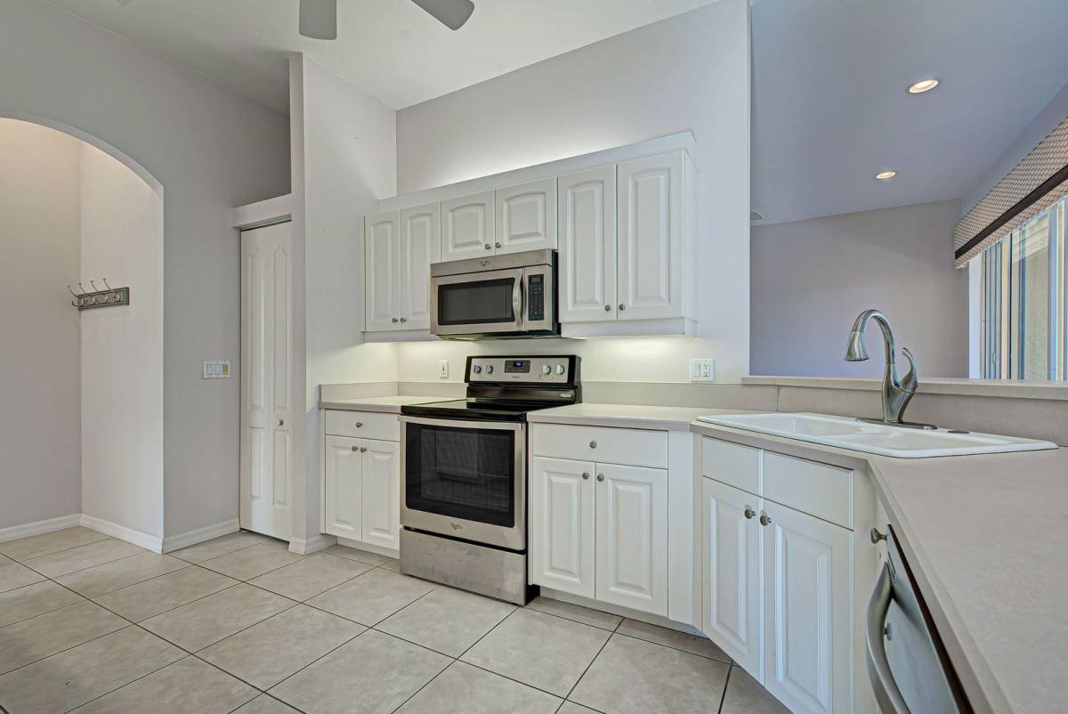 House for rent at 910 Bramley Court, Venice, FL 34293