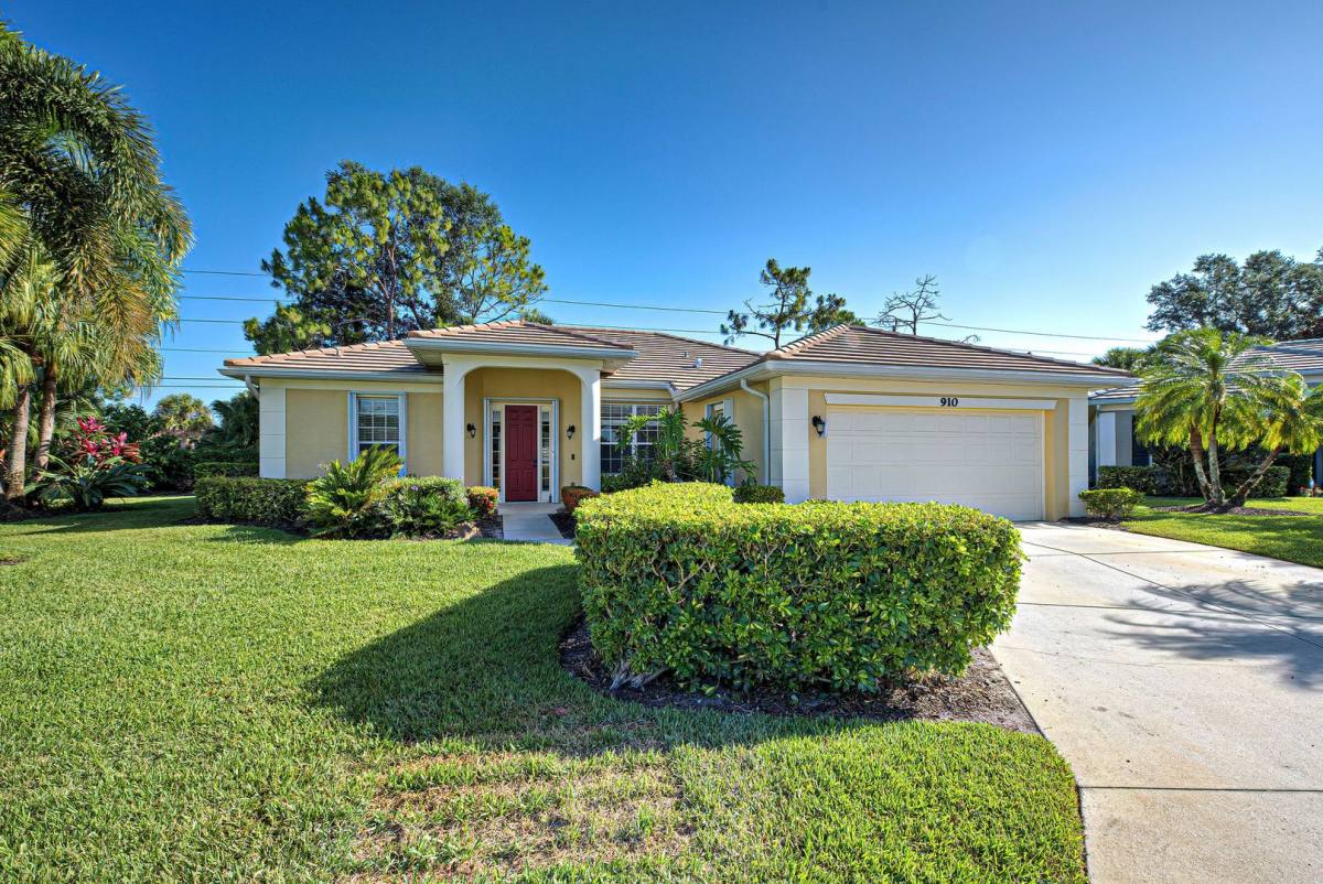 House for rent at 910 Bramley Court, Venice, FL 34293