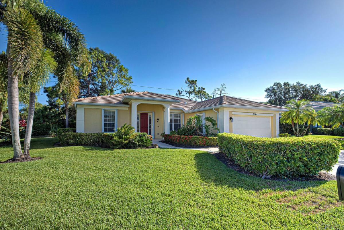 House for rent at 910 Bramley Court, Venice, FL 34293