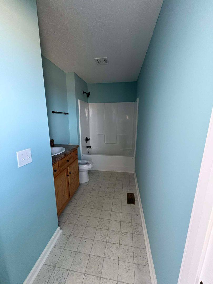 House for rent at 299 J Hunt Rd, Tompkinsville, KY 42167
