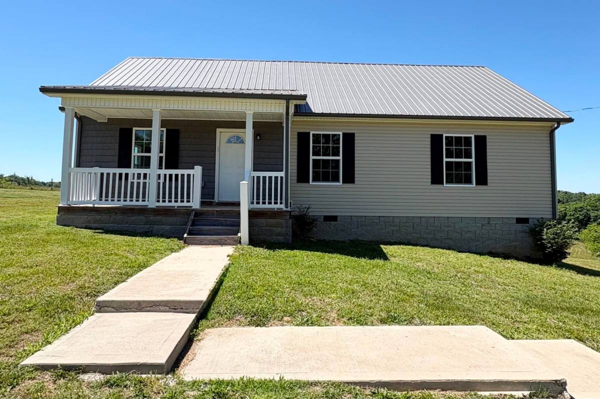 House for rent at 299 J Hunt Rd, Tompkinsville, KY 42167