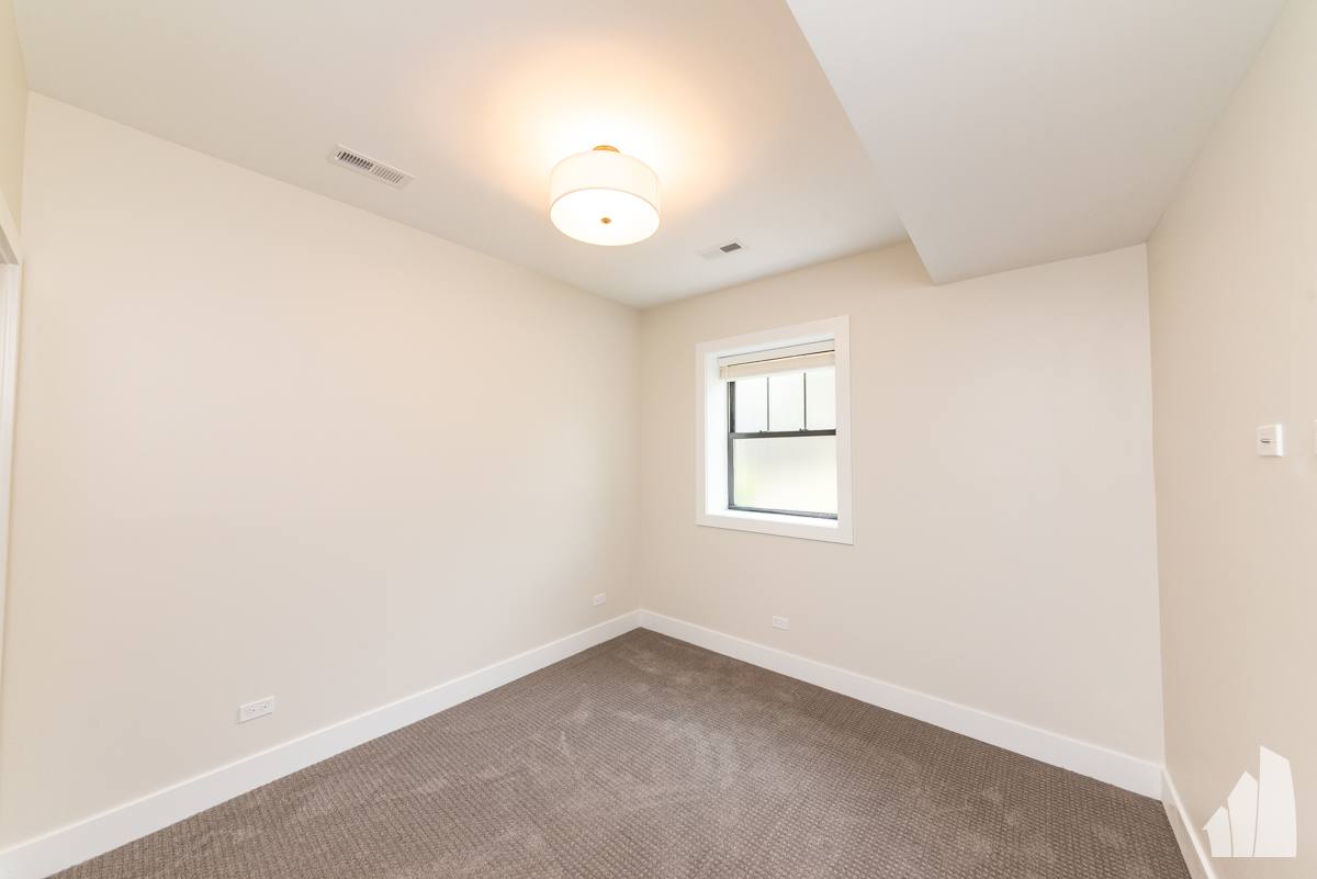Apartment for rent at 4855 N Seeley Ave #1, Chicago, IL 60625