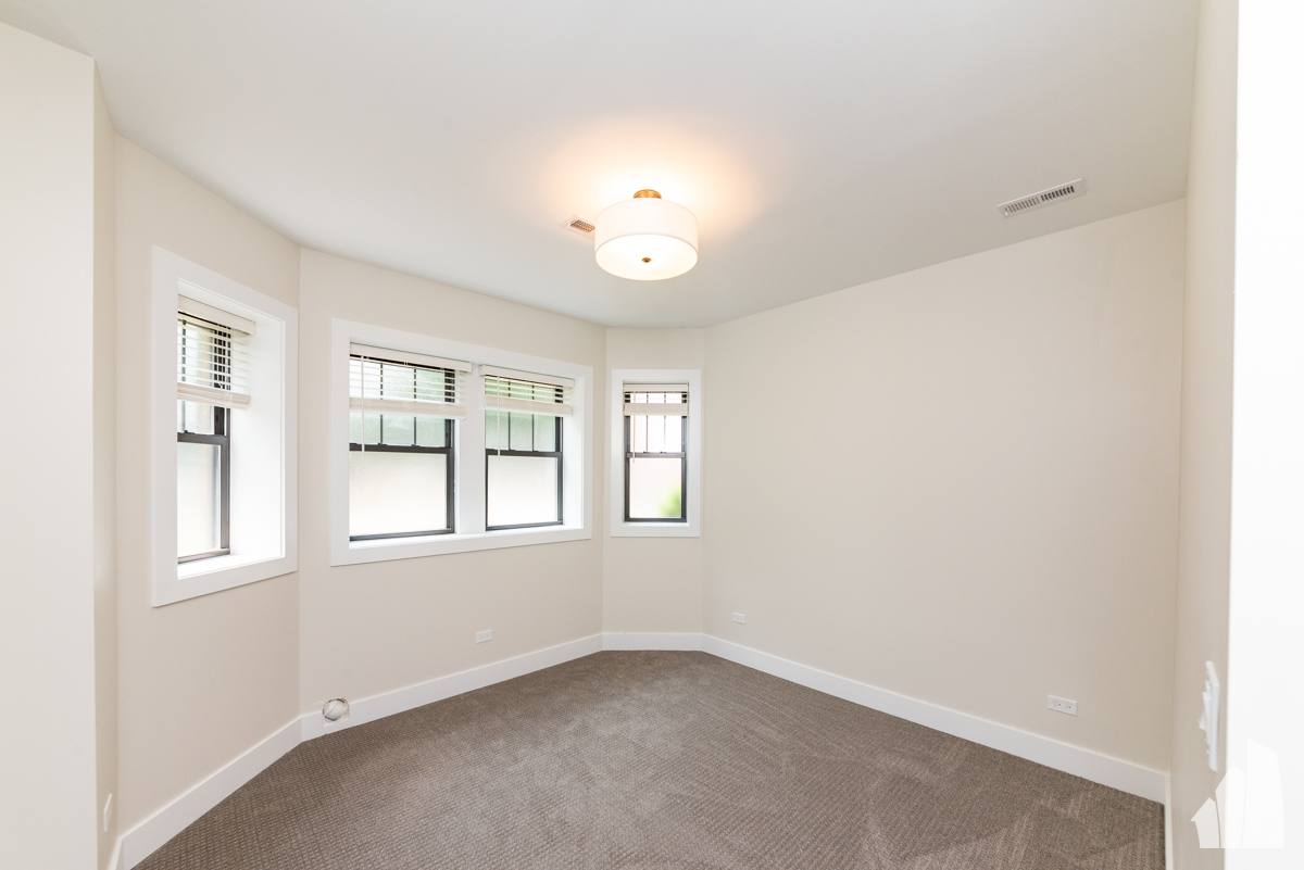 Apartment for rent at 4855 N Seeley Ave #1, Chicago, IL 60625
