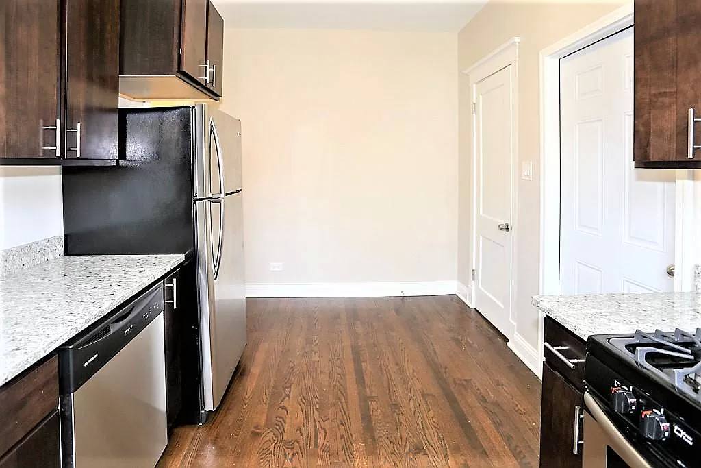 Apartment for rent at 1437 W Carmen #1F, Chicago, IL 60640