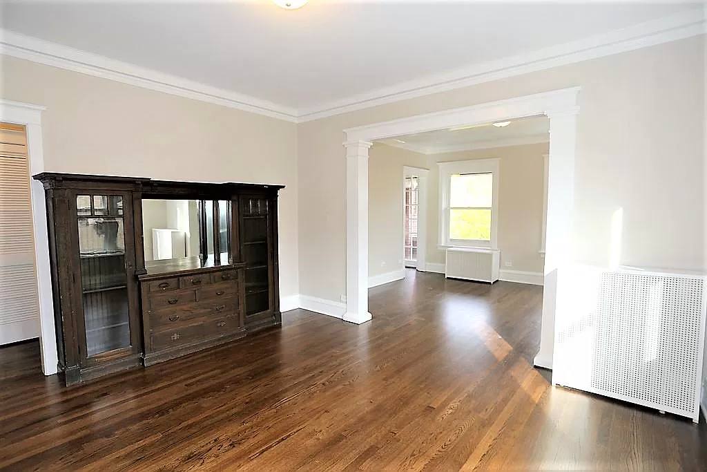 Apartment for rent at 1437 W Carmen #1F, Chicago, IL 60640