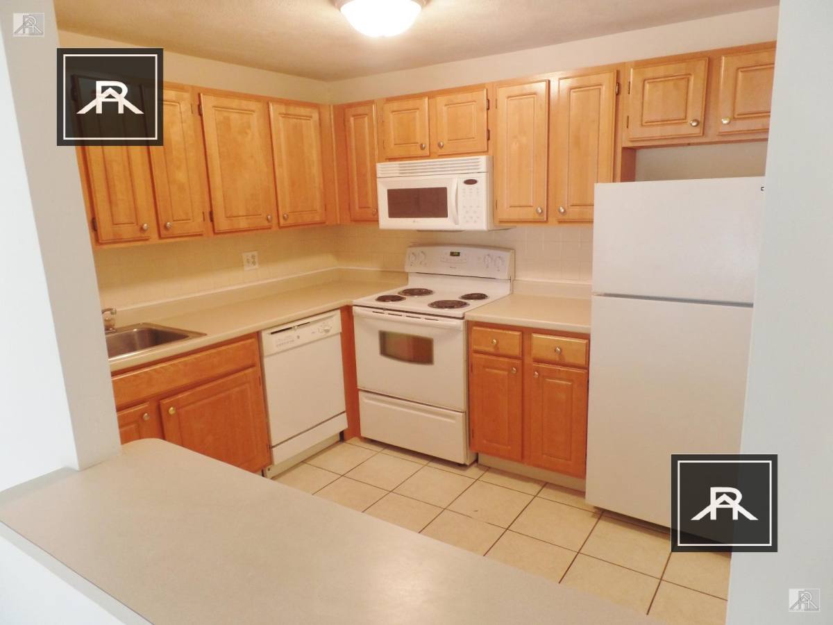 Apartment for rent at 26 Whites Ave #37, Watertown, MA 02472