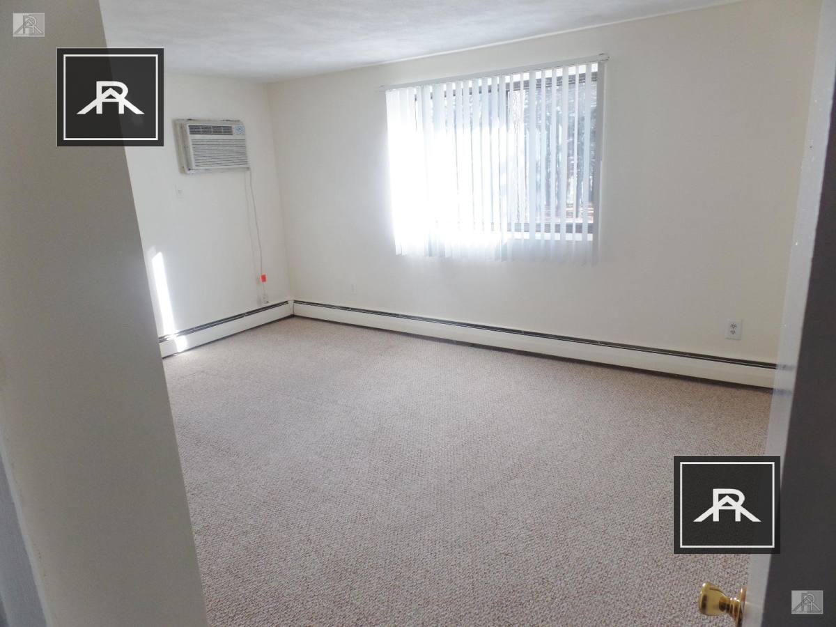 Apartment for rent at 26 Whites Ave #37, Watertown, MA 02472