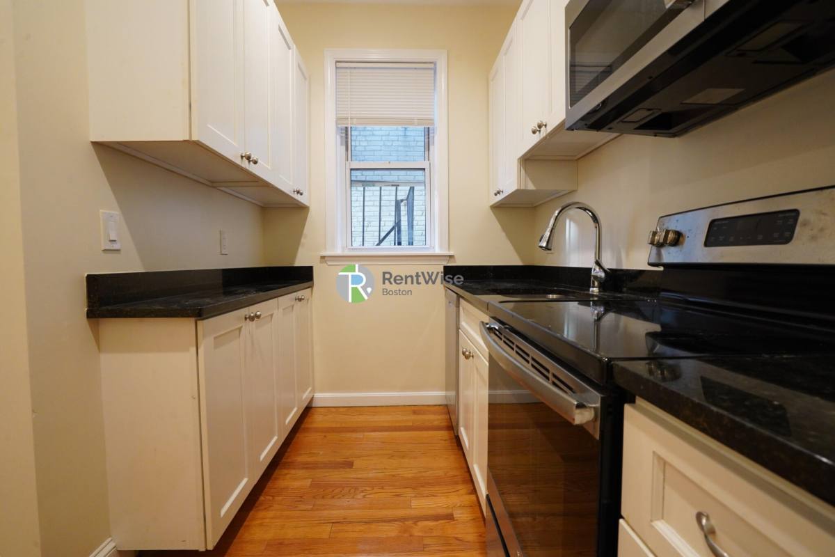Apartment for rent at 1844 Commonwealth Ave #8, Brighton, MA 02135
