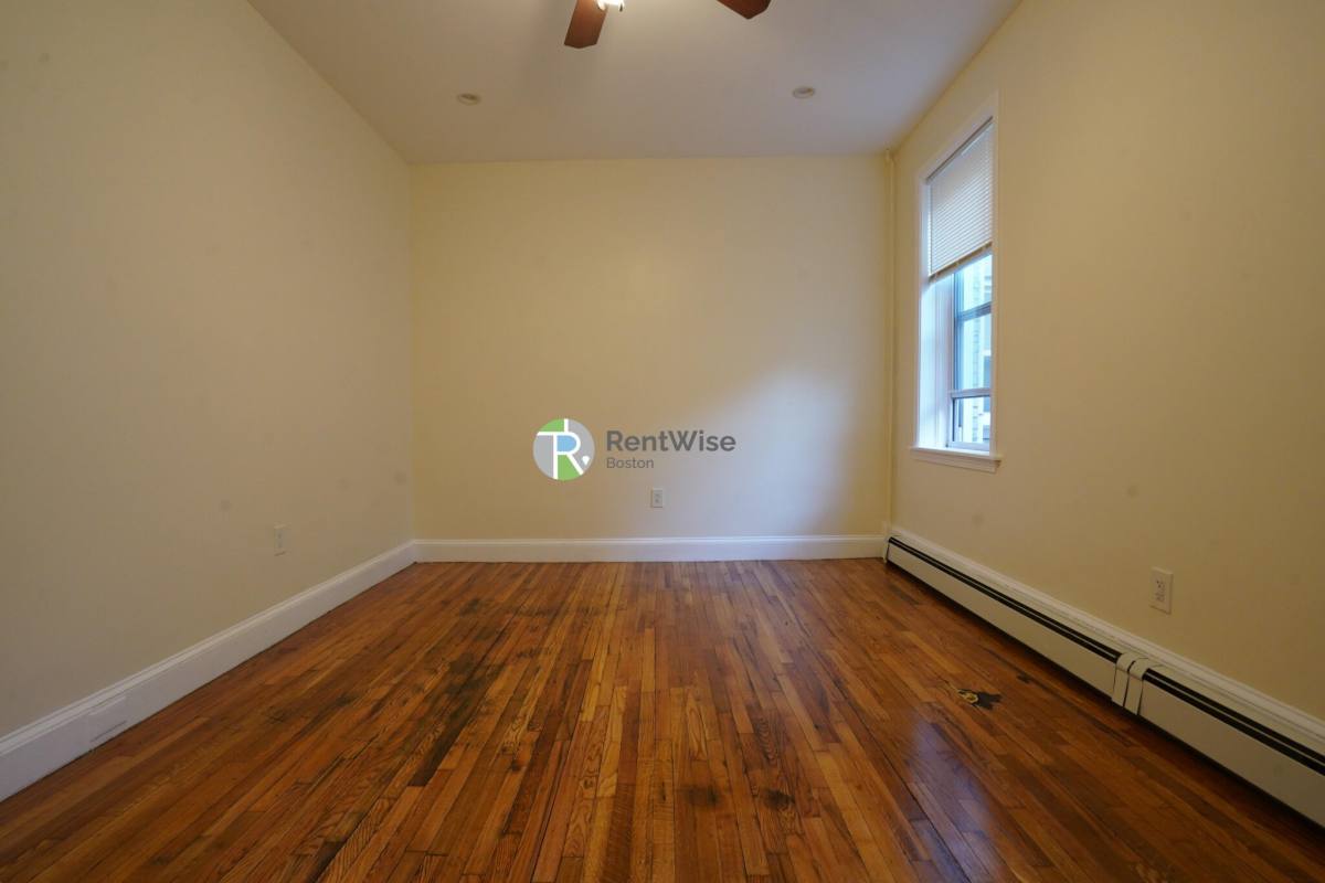 Apartment for rent at 1844 Commonwealth Ave #8, Brighton, MA 02135