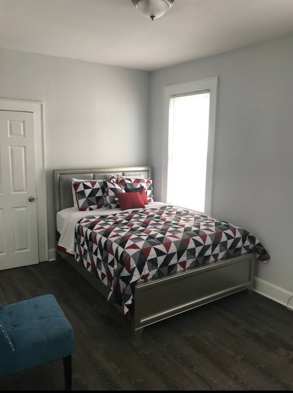Apartment for rent at 142 Mapes Ave #2, Newark, NJ 07112