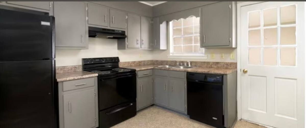 Apartment for rent at 632 33rd St E, Tuscaloosa, AL 35405
