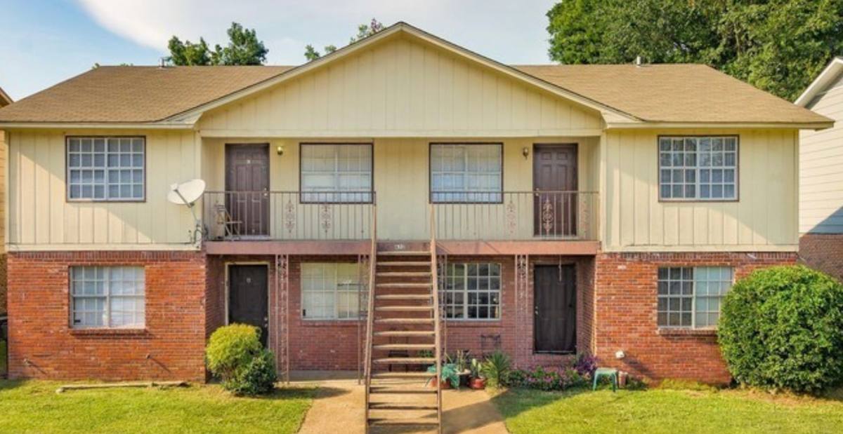 Apartment for rent at 632 33rd St E, Tuscaloosa, AL 35405