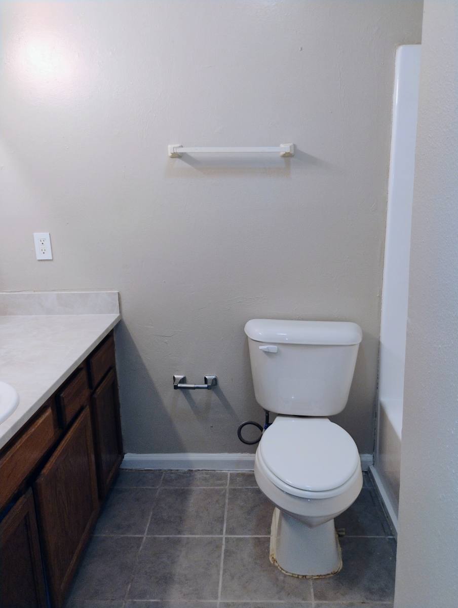 Apartment for rent at 1744 Cedar Lake Dr #D, Baton Rouge, LA 70808