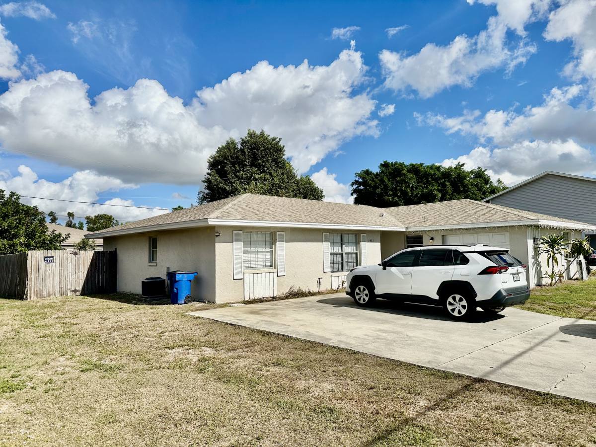 House for rent at 7433 Pebble Beach Rd, Fort Myers, FL 33967