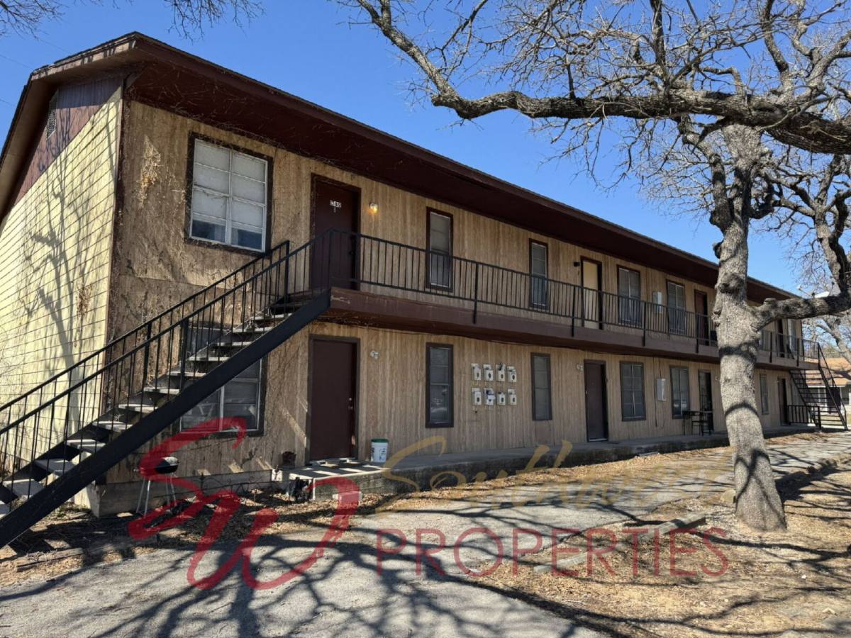 Apartment for rent at 1387 W McNeill St #7, Stephenville, TX 76401