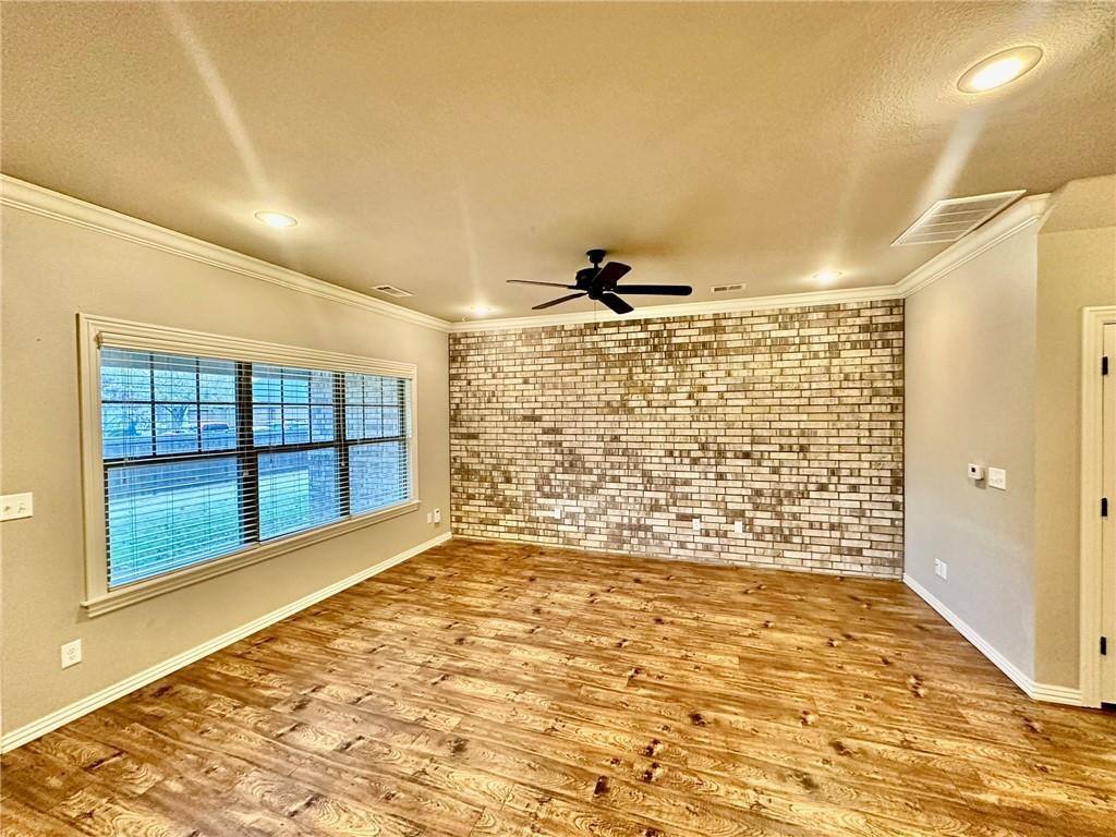 Townhouse for rent at 186 Old Farmington Rd, Farmington, AR 72730