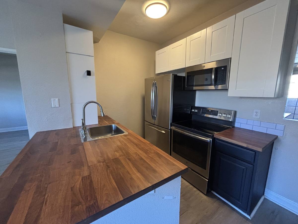 Apartment for rent at 5122 S Jones Blvd #108, Las Vegas, NV 89118