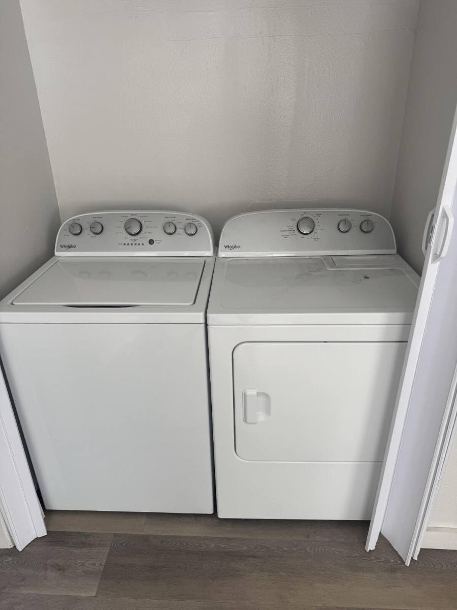 Townhouse for rent at 1711 W Carmen St #B, Tampa, FL 33606