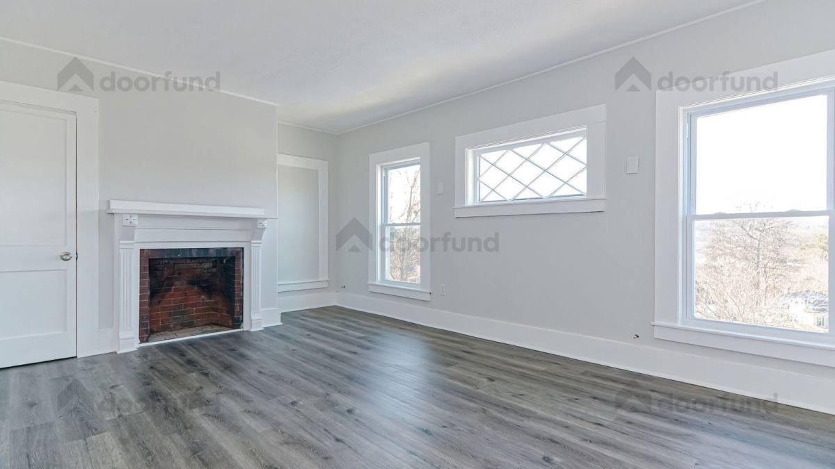 Apartment for rent at 11 Pleasant St #7, Franklin, NH 03235