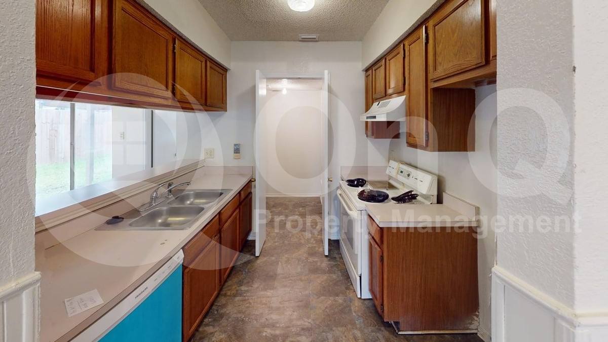 House for rent at 732 Versailles St, Mesquite, TX 75149
