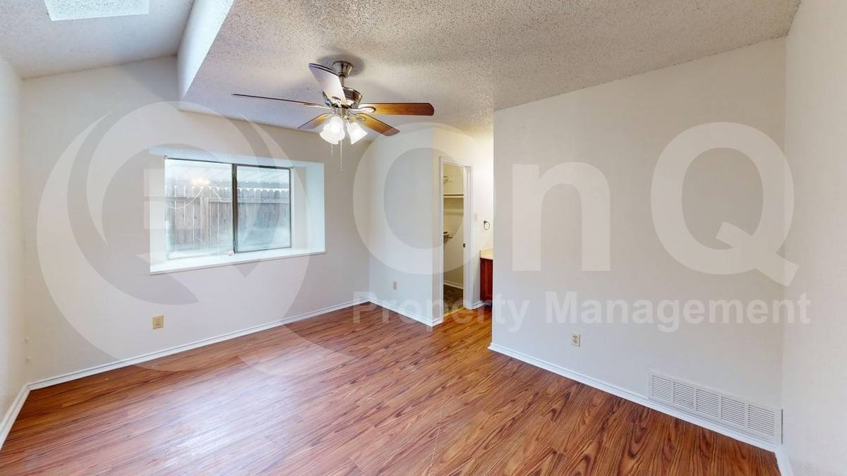 House for rent at 732 Versailles St, Mesquite, TX 75149