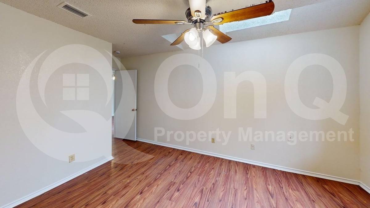 House for rent at 732 Versailles St, Mesquite, TX 75149