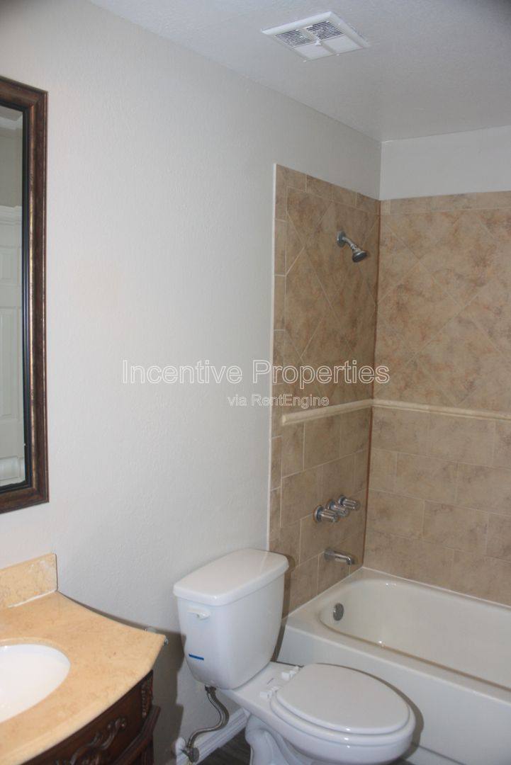 Condo for rent at 4176 Versailles Dr #D, Orlando, FL 32808