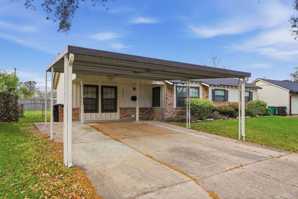House for rent at 4406 Marlborough Dr, Houston, TX 77092