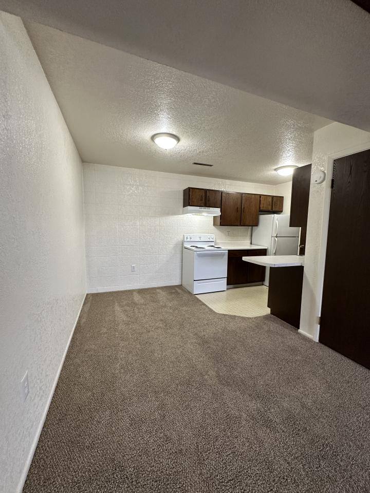 Apartment for rent at Briar Patch, 1141 28th St W #11, Billings, MT 59102