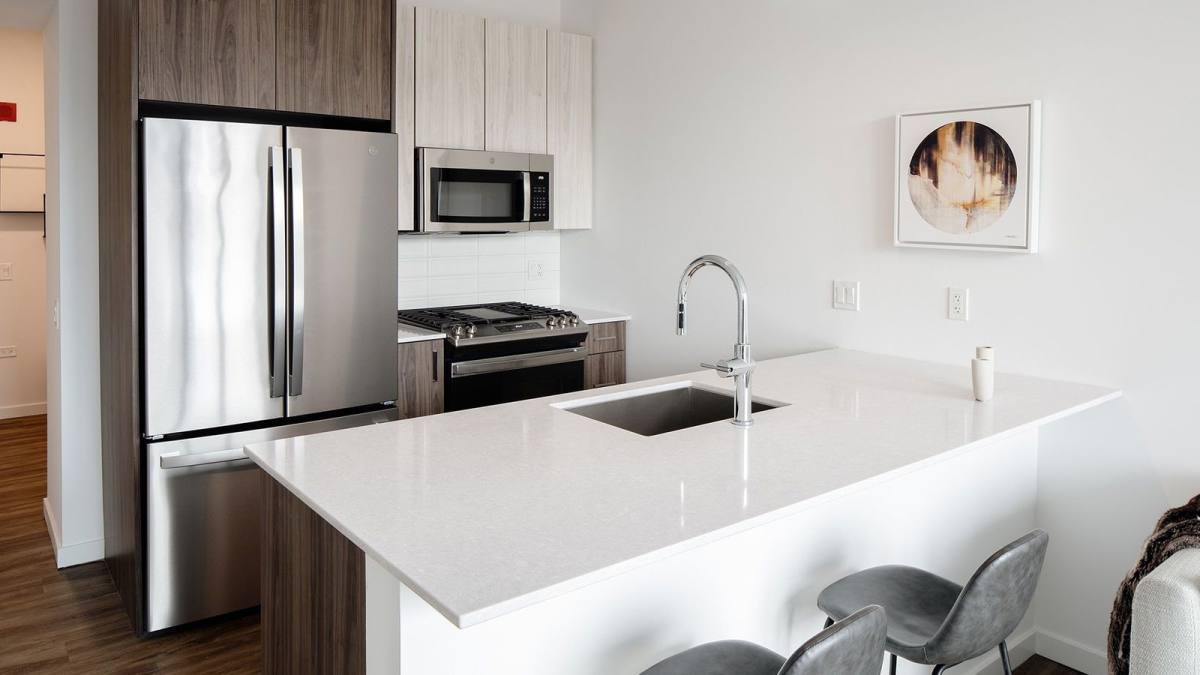 Apartment for rent at 166 N Aberdeen St #2004, Chicago, IL 60607