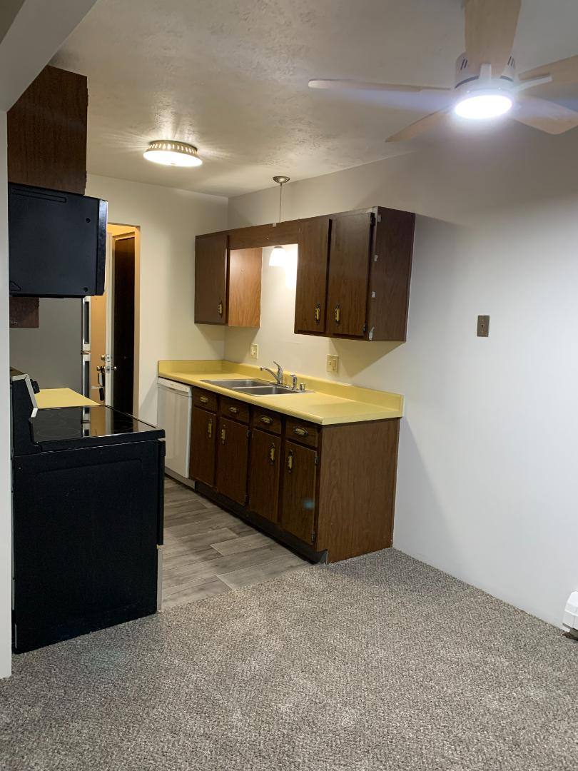 Apartment for rent at 2715 W Willow St #3, Lansing, MI 48917