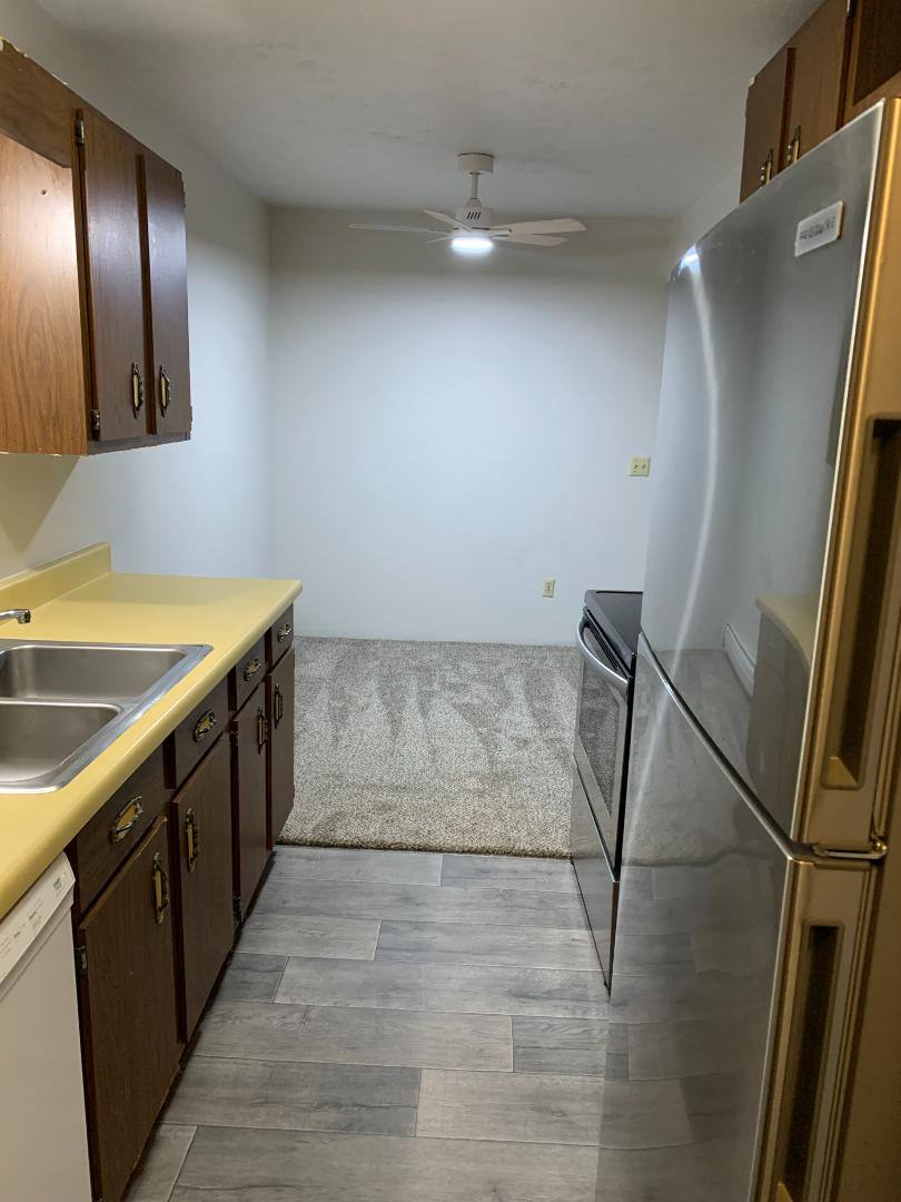 Apartment for rent at 2715 W Willow St #3, Lansing, MI 48917