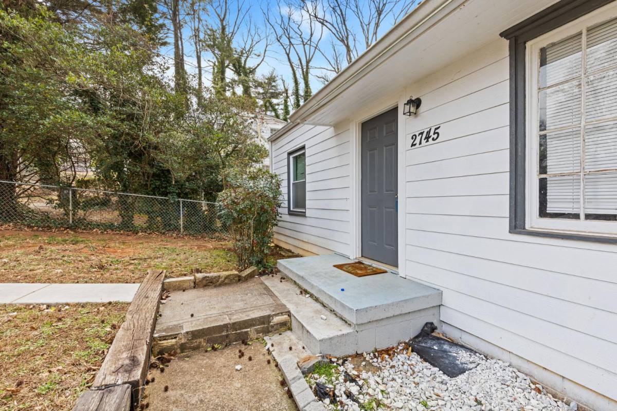Apartment for rent at 2745 Harlan Dr, Atlanta, GA 30344