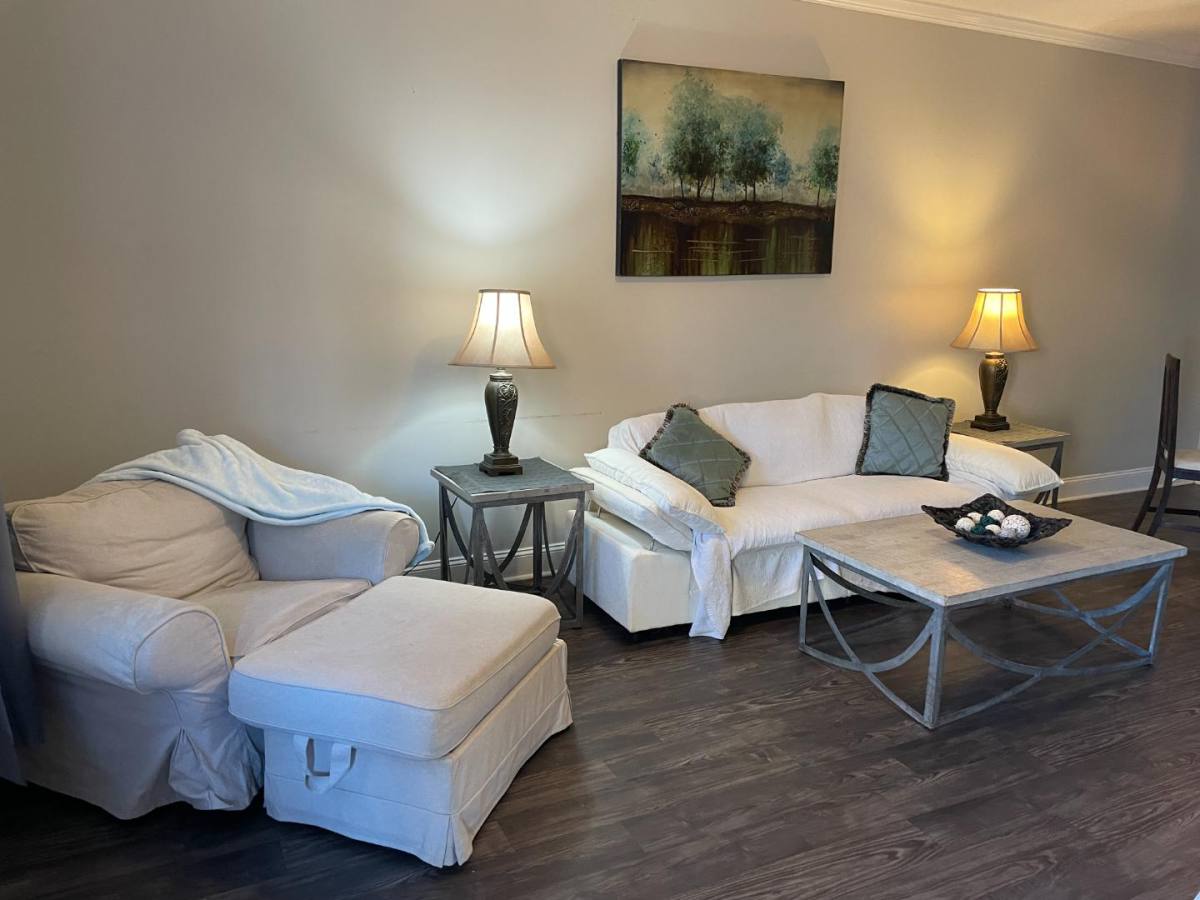 Townhouse for rent at 385 Old Epps Bridge Rd #22, Athens, GA 30606