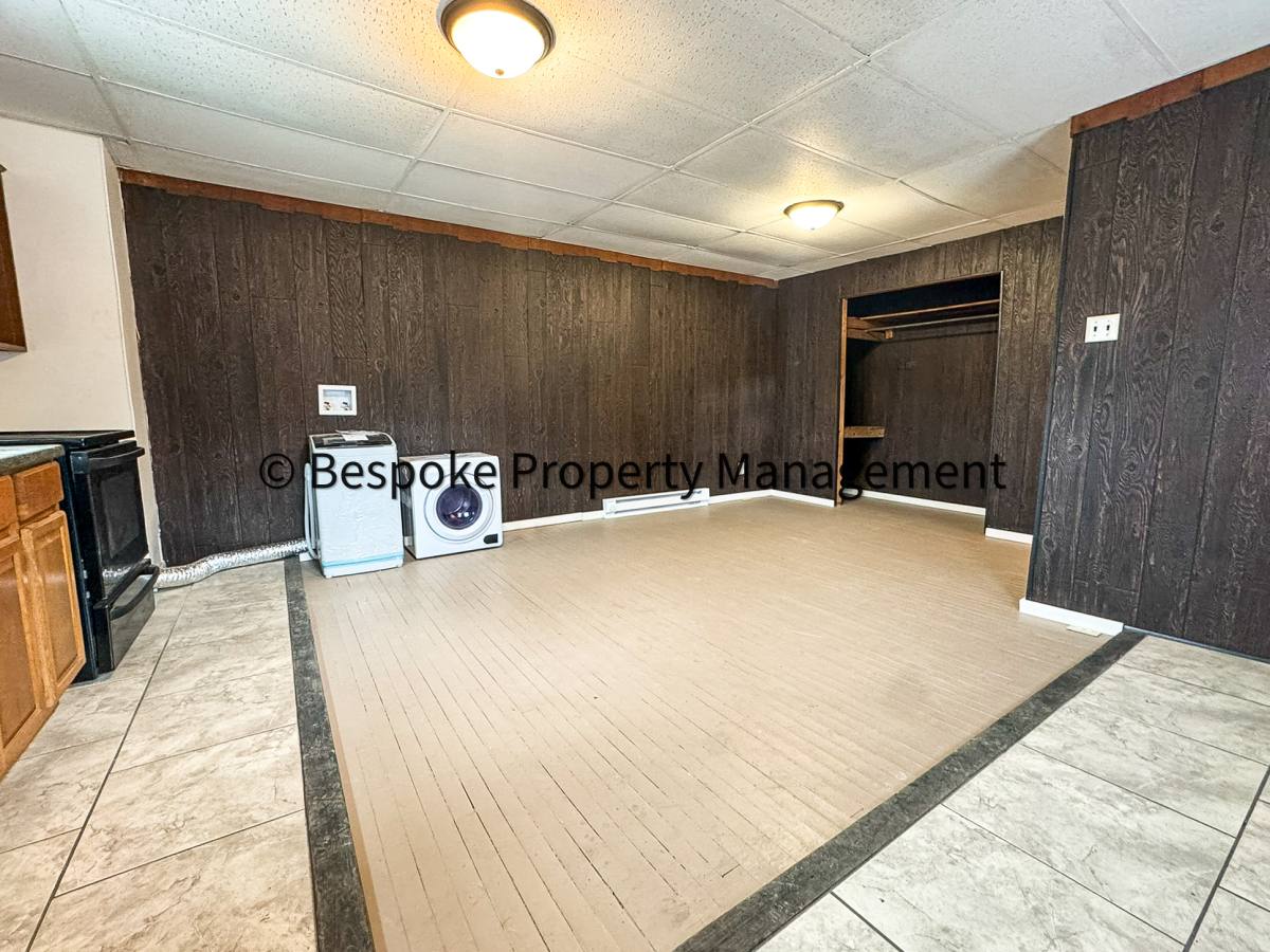 Apartment for rent at 158 Main St #1, Rivesville, WV 26588