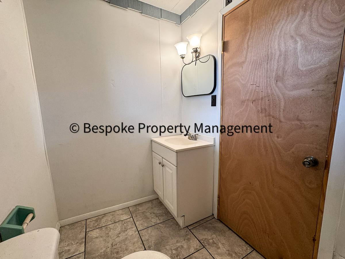 Apartment for rent at 158 Main St #1, Rivesville, WV 26588