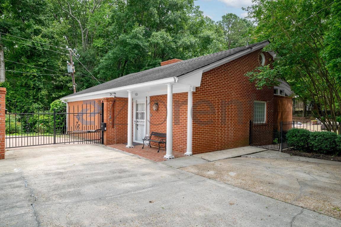 House for rent at 615 Pinecrest Dr, Manchester, GA 31816