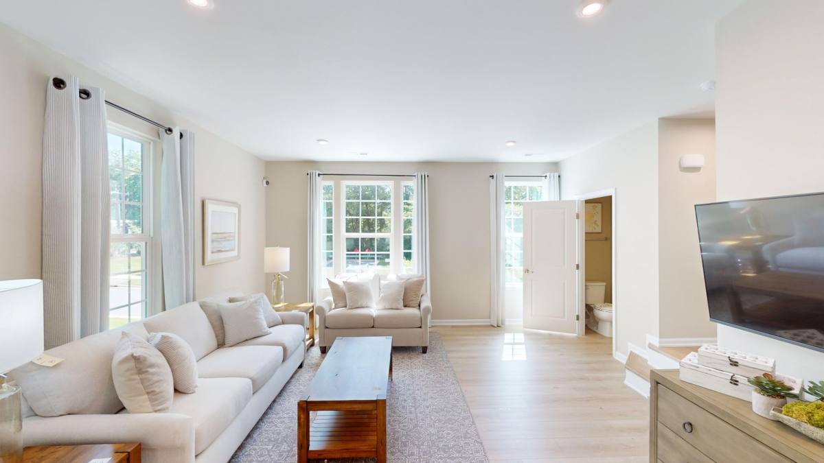 Townhouse for rent at 4129 Edenborn Lane, Charlotte, NC 28208