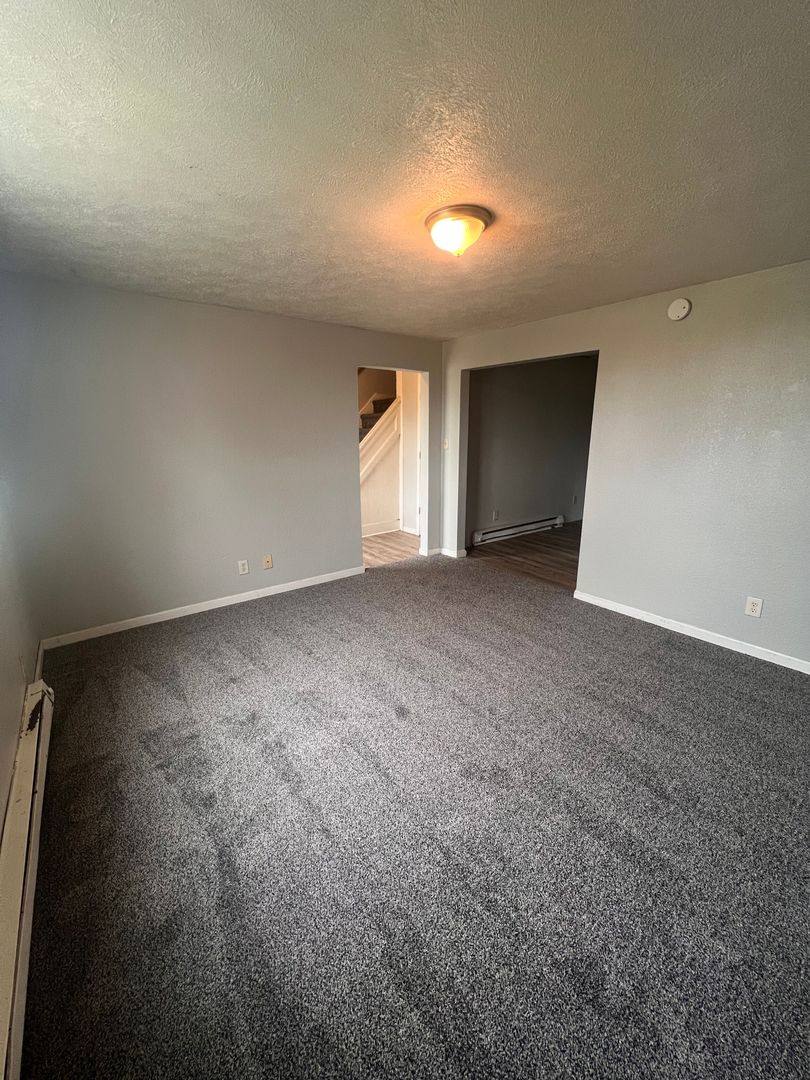 House for rent at 1005 W Kilgore Ave, Muncie, IN 47305