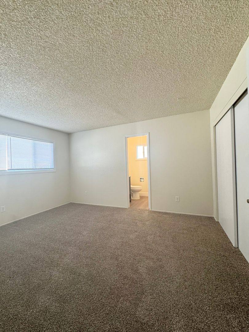 Apartment for rent at 335 Buckeye Terrace, Redding, CA 96003