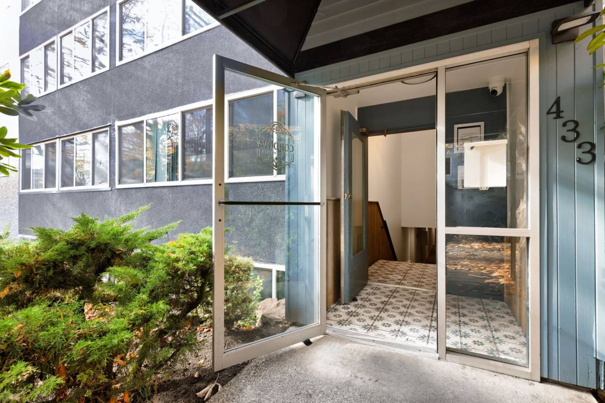 Apartment for rent at 433 Belmont Ave E, Seattle, WA 98102