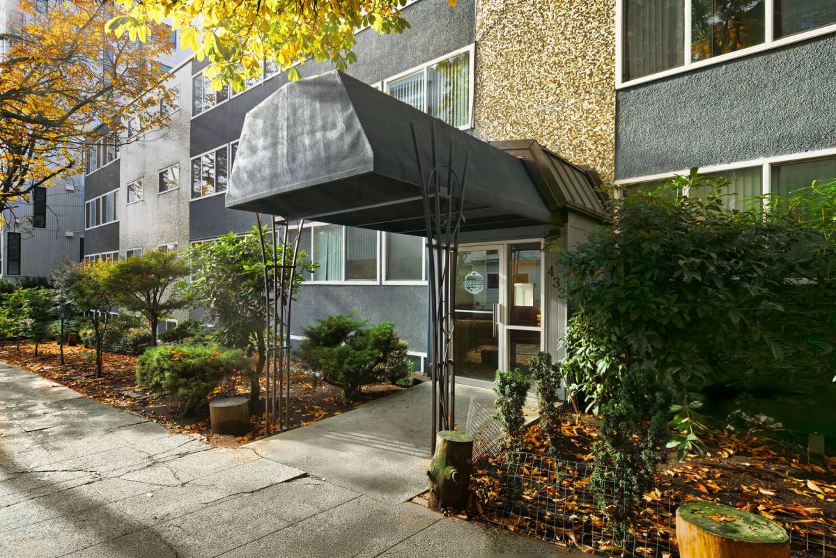 Apartment for rent at 433 Belmont Ave E, Seattle, WA 98102