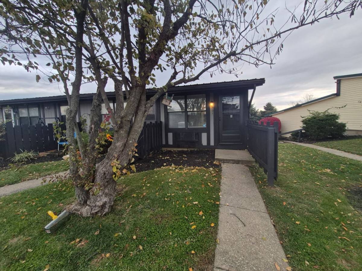 Apartment for rent at 4051 Turkeyfoot Dr, Erlanger, KY 41018