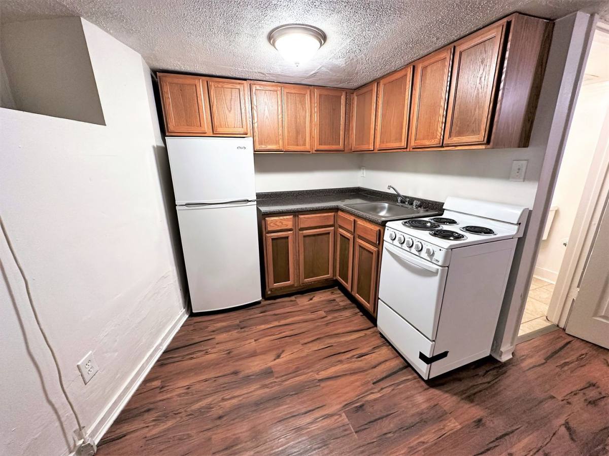 Townhouse for rent at 224 S Fairmount St, Pittsburgh, PA 15206