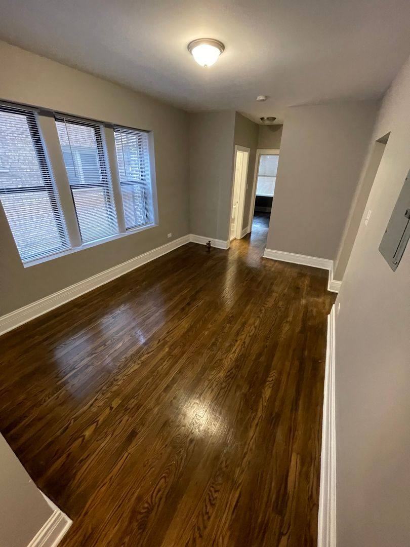 Apartment for rent at 11019 S Vernon Ave, Chicago, IL 60628