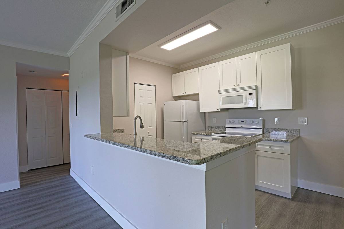Apartment for rent at 11480 Villa Grand, Fort Myers, FL 33913
