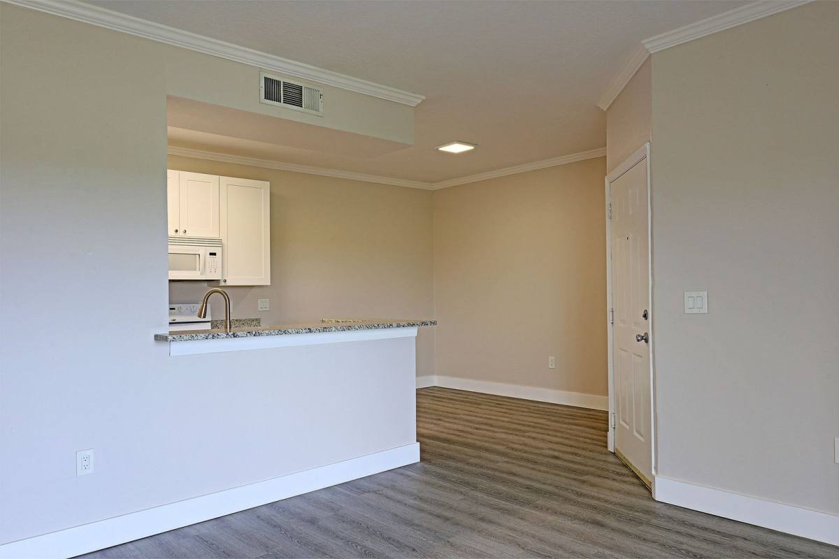 Apartment for rent at 11480 Villa Grand, Fort Myers, FL 33913