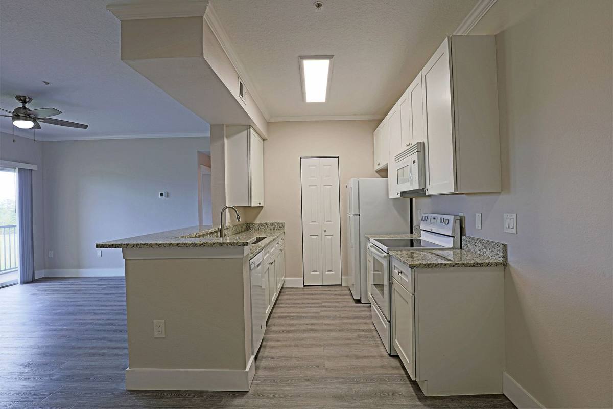 Apartment for rent at 11480 Villa Grand, Fort Myers, FL 33913