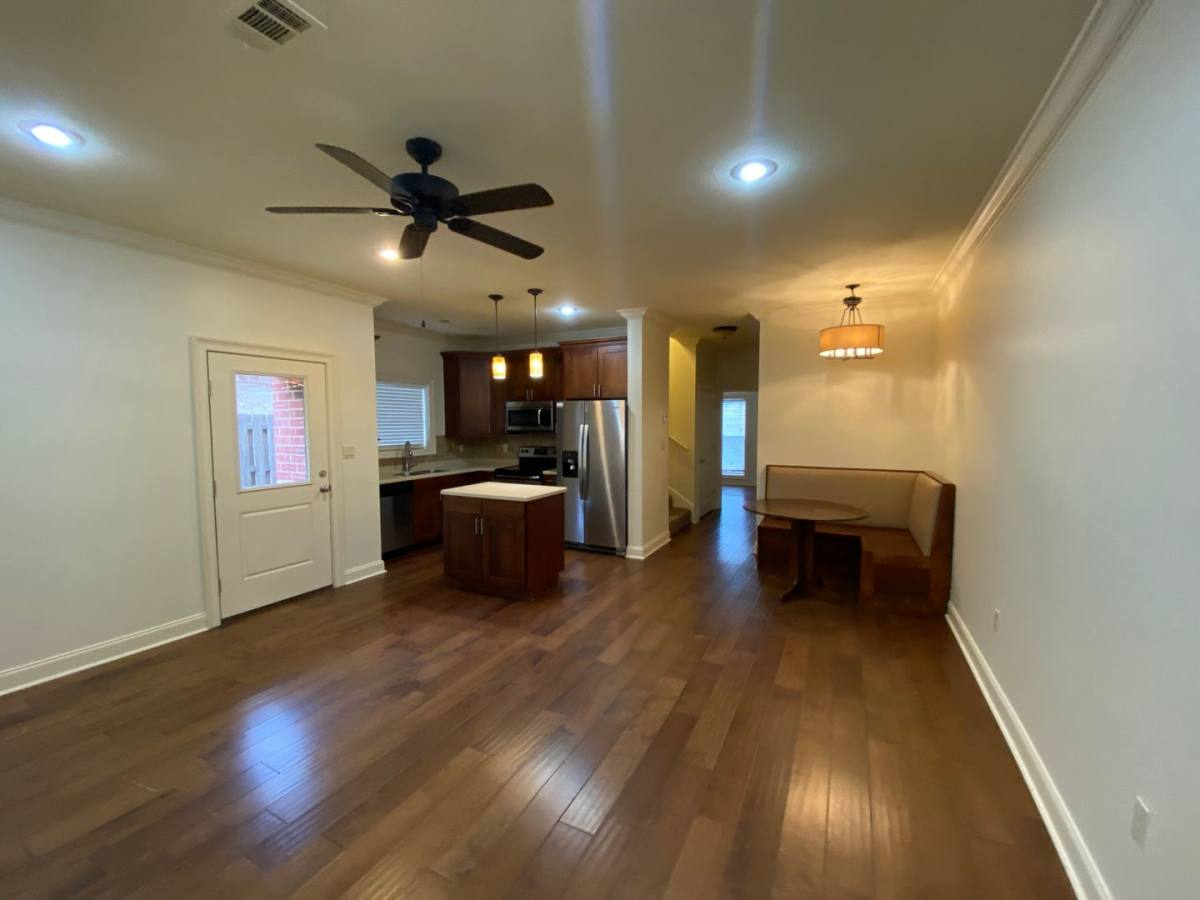 Apartment for rent at 1016 Villa, Jonesboro, AR 72401